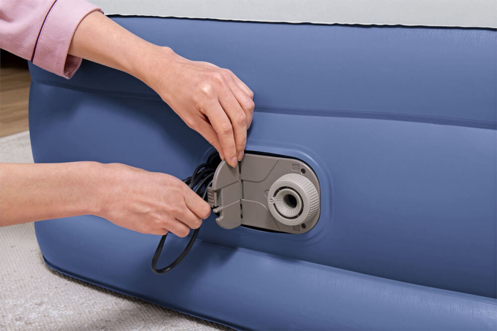 ที่นอนเป่าลม Bestway Tritech Air Mattress Twin Built-in AC Pump 1.91m x 97cm x 46cm